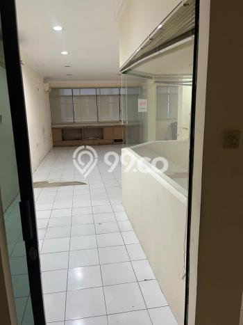 Dijual! Ruko di Pangeran Jayakarta Jakarta Pusat LT 144m2 / LB 432m2 Kawasan Strategis Dijual! Ruko di Pangeran Jayakarta Jakarta Pusat LT 144m2 / LB 432m2 Kawasan Strategis