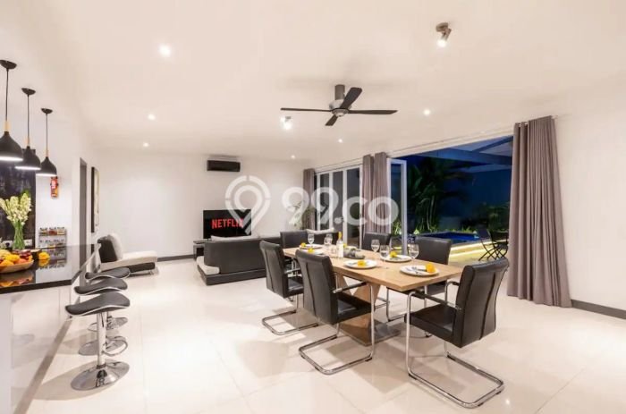 Dijual! Vila Kawasan Kerobokan Kelod, Dimensi 200m2m², Posisi Strategis Dijual! Vila Kawasan Kerobokan Kelod, Dimensi 200m2m², Posisi Strategis