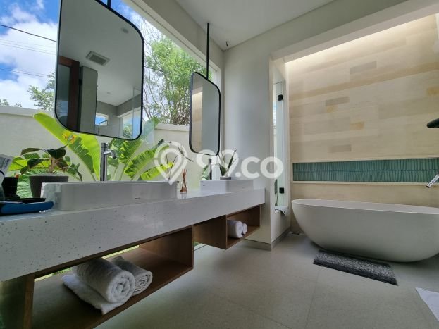 Jual Rumah Luas Megah Dengan View Eksklusif di Kutuh, Badung Jual Rumah Luas Megah Dengan View Eksklusif di Kutuh, Badung