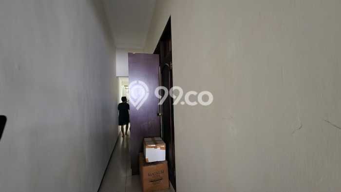 Rumah Mewah LB 250m2 Siap Pakai Desain Elegan di Renon, Denpasar Rumah Mewah LB 250m2 Siap Pakai Desain Elegan di Renon, Denpasar