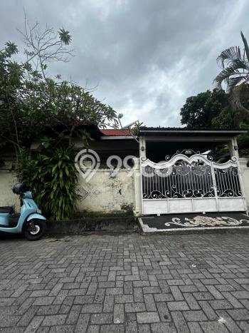 Rumah Minimalis 3 KT LT 220m2 di Kerobokan Rumah Minimalis 3 KT LT 220m2 di Kerobokan