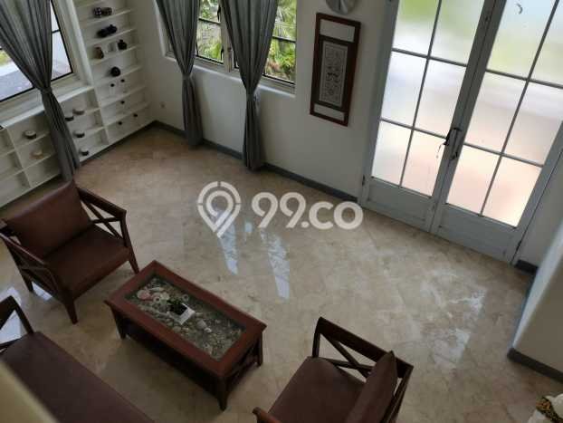 Rumah Elit LB 250m2 Siap Huni Desain Elegan di Sentul City, Bogor Rumah Elit LB 250m2 Siap Huni Desain Elegan di Sentul City, Bogor