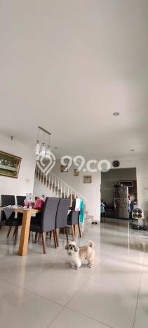 NEW LISTING! Rumah Strategis di Sentul City, Luas 275m² LB 220m² NEW LISTING! Rumah Strategis di Sentul City, Luas 275m² LB 220m²