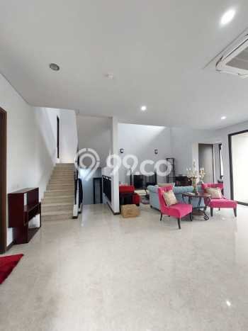 Ready to Use! Premium House LT 190m2 Desain Modern di BSD City Ready to Use! Premium House LT 190m2 Desain Modern di BSD City