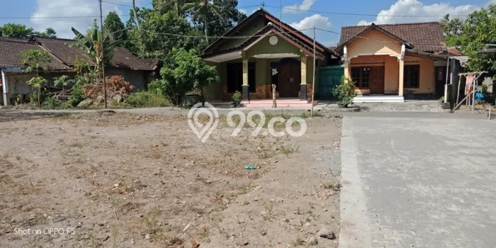 Lahan Kosong Dijual di Klaten dengan Area 139m2 Lahan Kosong Dijual di Klaten dengan Area 139m2