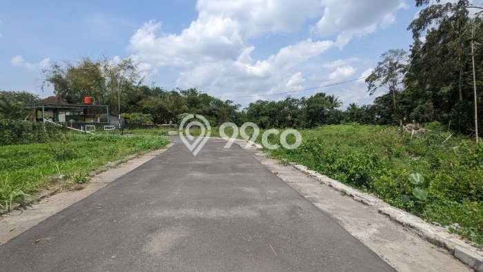 Tanah Kosong Dijual di Sleman dengan Area 134m2 Tanah Kosong Dijual di Sleman dengan Area 134m2