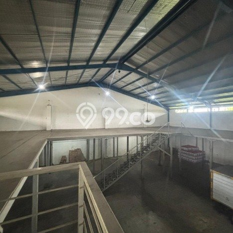 Gudang Bagus Dijual LB 1200m2 Lokasi Strategis Bandung Area Cocok untuk Bisnis Gudang Bagus Dijual LB 1200m2 Lokasi Strategis Bandung Area Cocok untuk Bisnis
