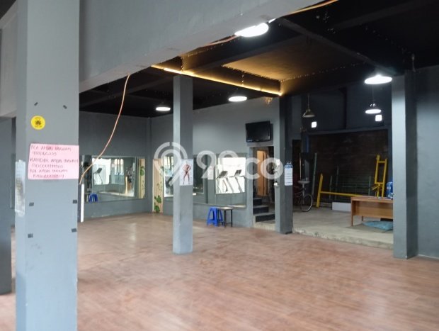 Ruko Dijual di Bandung LT 169m2 & LB 269m2 Lokasi Terbaik! Ruko Dijual di Bandung LT 169m2 & LB 269m2 Lokasi Terbaik!