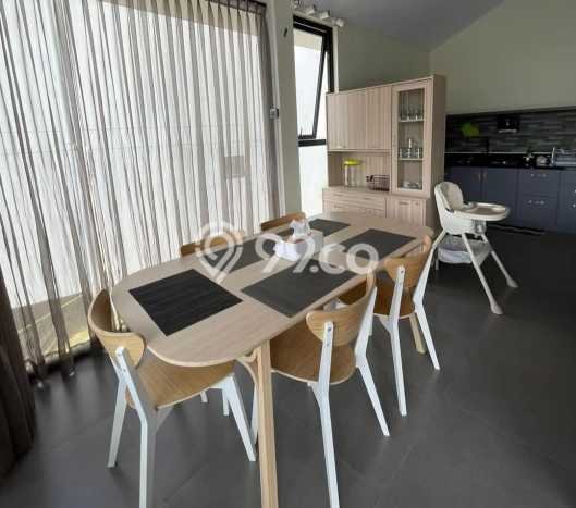 HOT DEAL! Vila di Coblong, Luas 329m2m², Area Strategis HOT DEAL! Vila di Coblong, Luas 329m2m², Area Strategis