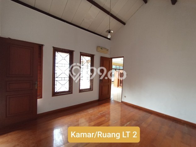 Hunian Mewah LB 210m2 Siap Pakai Desain Elegan di Pasteur, Bandung Hunian Mewah LB 210m2 Siap Pakai Desain Elegan di Pasteur, Bandung