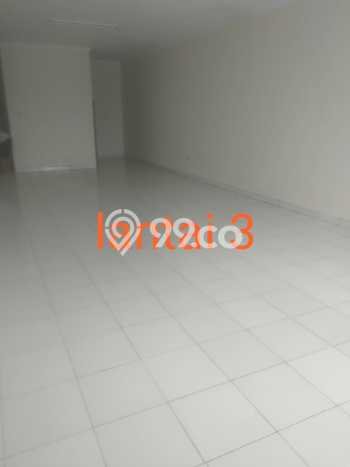 Ruko Dijual di Bandung LT 100m2 & LB 225m2 Lokasi Terbaik! Ruko Dijual di Bandung LT 100m2 & LB 225m2 Lokasi Terbaik!