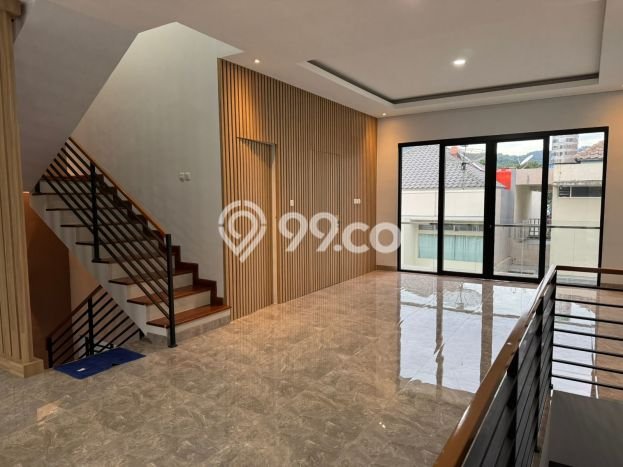 For Sale! Luxury House LT 166m2 Desain Elegan di Sayap Dago For Sale! Luxury House LT 166m2 Desain Elegan di Sayap Dago