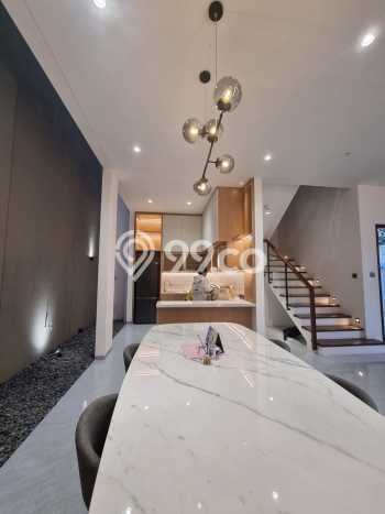 SPECIAL PROPERTY! Rumah di Sukasari, LT 100m2m² Bangunan 140m2m² SPECIAL PROPERTY! Rumah di Sukasari, LT 100m2m² Bangunan 140m2m²
