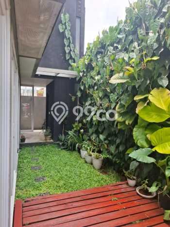 Rumah Mewah LB 220m2 Siap Pakai Desain Elegan di Cigadung, Bandung Rumah Mewah LB 220m2 Siap Pakai Desain Elegan di Cigadung, Bandung