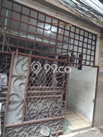 Cocok Untuk Investasi! Dijual Kost di Tanjung Duren 20 Kamar Cocok Untuk Investasi! Dijual Kost di Tanjung Duren 20 Kamar