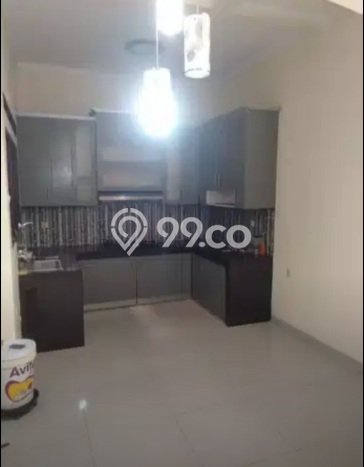 Disewakan! Rumah 5 Kamar Tidur &
2 Kamar Mandi di Kopo Permai, Bandung Disewakan! Rumah 5 Kamar Tidur &
2 Kamar Mandi di Kopo Permai, Bandung