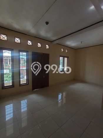 Sewa Rumah Murah di Soekarno Hatta Bandung dengan 4 Kamar Tidur Sewa Rumah Murah di Soekarno Hatta Bandung dengan 4 Kamar Tidur