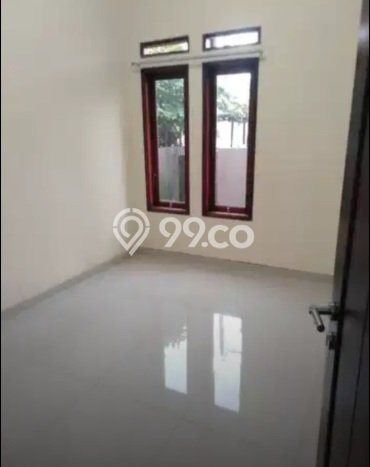 Disewakan! Rumah 5 Kamar Tidur &
2 Kamar Mandi di Kopo Permai, Bandung Disewakan! Rumah 5 Kamar Tidur &
2 Kamar Mandi di Kopo Permai, Bandung