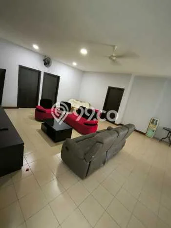 Lokasi terbaik! Rumah siap huni disewakan di Regol LB 130m2 Lokasi terbaik! Rumah siap huni disewakan di Regol LB 130m2