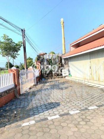 LOKASI PREMIUM! Hotel Kawasan Cilacap, Luas 691m2m², Akses Strategis LOKASI PREMIUM! Hotel Kawasan Cilacap, Luas 691m2m², Akses Strategis