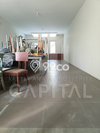 LOKASI PREMIUM! Ruko Kawasan Niaga di Kota Baru Parahyangan, Luas 190m², Siap Operasional LOKASI PREMIUM! Ruko Kawasan Niaga di Kota Baru Parahyangan, Luas 190m², Siap Operasional