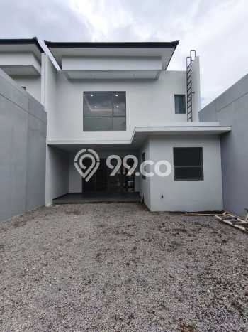 Jual Rumah Luas Elegan Dengan View Cantik di Pondok Hijau, Bandung Jual Rumah Luas Elegan Dengan View Cantik di Pondok Hijau, Bandung