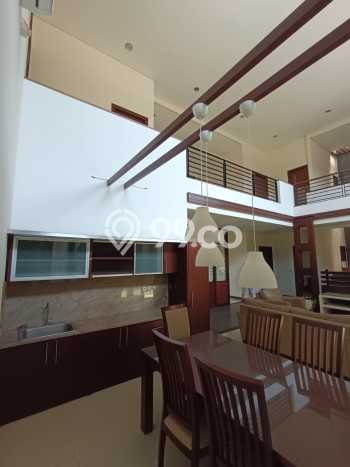 Rumah Luxury Modern Siap Huni di Setra Duta Bandung Rumah Luxury Modern Siap Huni di Setra Duta Bandung