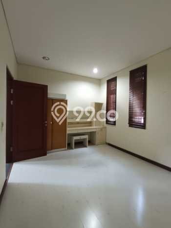 Rumah Luxury Modern Siap Huni di Setra Duta Bandung Rumah Luxury Modern Siap Huni di Setra Duta Bandung