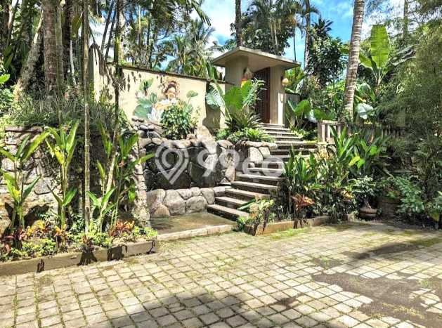 FOR SALE! Vila Kawasan Ubud, Luas 4000m2m², Dekat ke Fasilitas Umum FOR SALE! Vila Kawasan Ubud, Luas 4000m2m², Dekat ke Fasilitas Umum