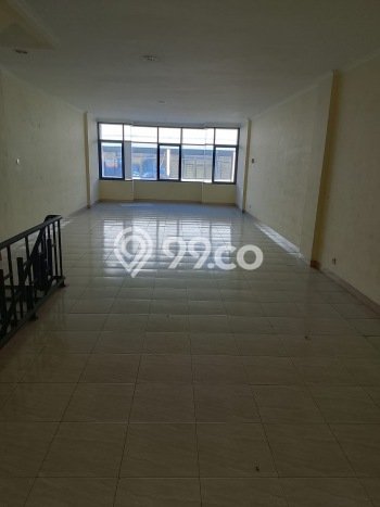 Ruko Strategis Kawasan Kebonjati, Luas 260m², Kawasan Komersial Ruko Strategis Kawasan Kebonjati, Luas 260m², Kawasan Komersial
