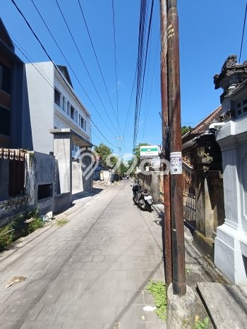 Siap Huni Hunian Elit 8 Kamar di Denpasar Barat Dekat ke Mana Pun Siap Huni Hunian Elit 8 Kamar di Denpasar Barat Dekat ke Mana Pun