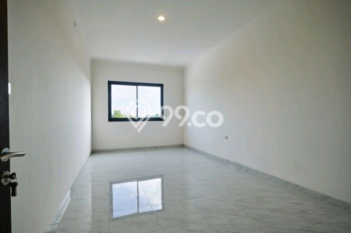 Rumah Disewakan Badung LT 115m2 LB 230m2 Kawasan Canggu Rumah Disewakan Badung LT 115m2 LB 230m2 Kawasan Canggu