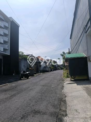 Ruko Dijual di Badung LT 80m2 & LB 75m2 Lokasi Terbaik! Ruko Dijual di Badung LT 80m2 & LB 75m2 Lokasi Terbaik!