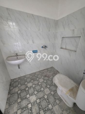 Unit Ruko Disewa Lokasi Denpasar Barat, Denpasar Spesifikasi Luas Bangunan 250m2 Unit Ruko Disewa Lokasi Denpasar Barat, Denpasar Spesifikasi Luas Bangunan 250m2