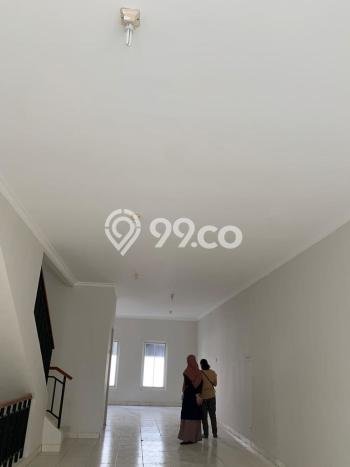 KAWASAN KOMERSIAL! Ruko Disewakan di , Luas 510m2m², Lokasi Premium KAWASAN KOMERSIAL! Ruko Disewakan di , Luas 510m2m², Lokasi Premium