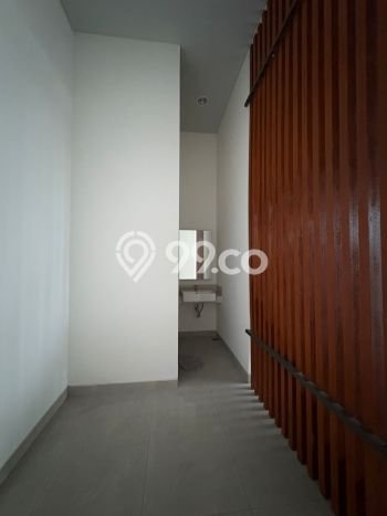 Unit Ruko Dijual di BSD Tangerang Selatan 360m2 Unit Ruko Dijual di BSD Tangerang Selatan 360m2