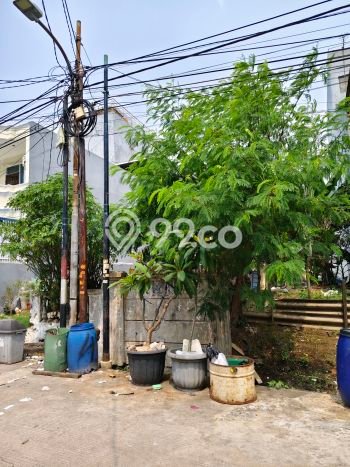 Tanah Dijual Lokasi Strategis di Jakarta Utara dengan Luas 102m2 Tanah Dijual Lokasi Strategis di Jakarta Utara dengan Luas 102m2