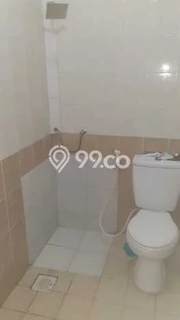 Ruko Dijual di Jakarta Barat LT 67m2 & LB 200m2 Lokasi Terbaik! Ruko Dijual di Jakarta Barat LT 67m2 & LB 200m2 Lokasi Terbaik!