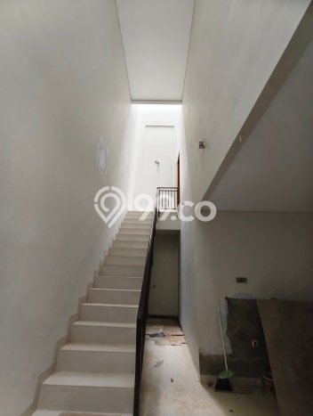 Rumah Luxury Modern Siap Huni di Golf Island Jakarta Utara Rumah Luxury Modern Siap Huni di Golf Island Jakarta Utara