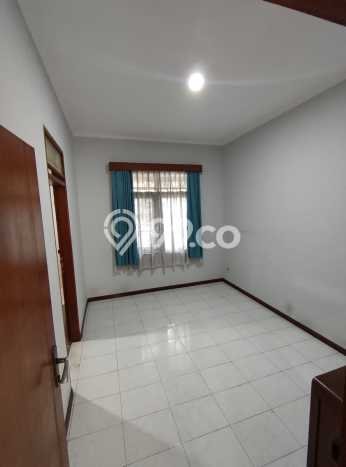 Disewakan Hunian Konsep Minimalis di Batununggal Bandung dengan 3 KT Disewakan Hunian Konsep Minimalis di Batununggal Bandung dengan 3 KT