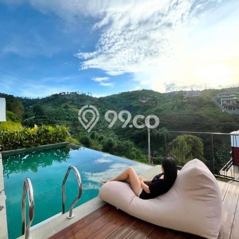 Tersedia Vila di , Area 315m2m², Area nyaman untuk keluarga Tersedia Vila di , Area 315m2m², Area nyaman untuk keluarga