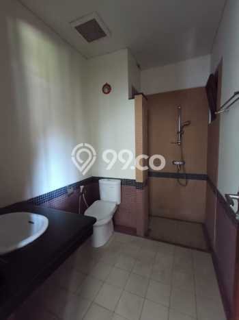 Jual Rumah Mewah Elegan Dengan View Cantik di Setra Duta, Bandung Jual Rumah Mewah Elegan Dengan View Cantik di Setra Duta, Bandung