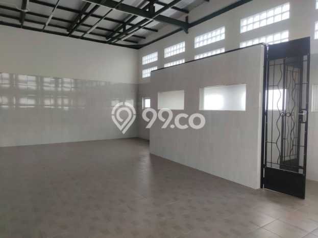 Unit Gudang Disewakan di Cijerah di Area Ramai & Strategis Unit Gudang Disewakan di Cijerah di Area Ramai & Strategis