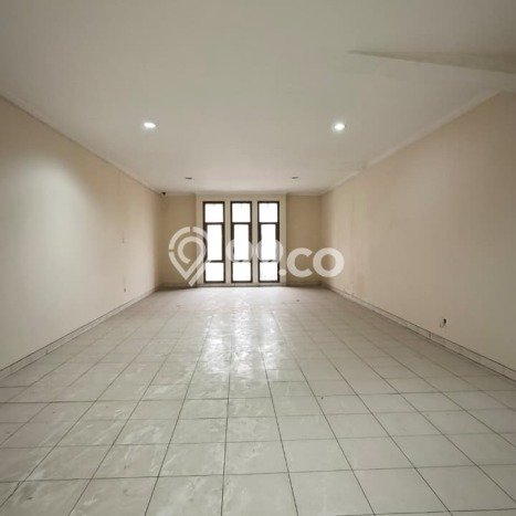Ruko Dijual Lokasi Emas di Andir Luas 300m2 Ruko Dijual Lokasi Emas di Andir Luas 300m2
