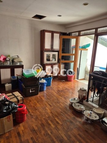 Rumah Mewah LB 300m2 Siap Pakai Desain Elegan di Mekar Wangi, Bandung Rumah Mewah LB 300m2 Siap Pakai Desain Elegan di Mekar Wangi, Bandung