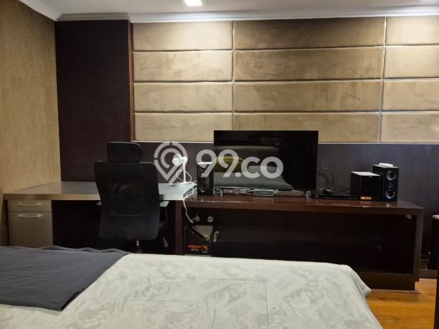 Disewakan Cepat! Hunian Apartemen Hemat di Kelapa Gading, Jakarta Utara 3 Kamar Tidur dan 3 Kamar Mandi Disewakan Cepat! Hunian Apartemen Hemat di Kelapa Gading, Jakarta Utara 3 Kamar Tidur dan 3 Kamar Mandi