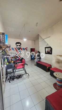 Rumah Kost untuk Dijual di Rancaekek dengan 7 KT, 6 KM, Luas 250m2 Rumah Kost untuk Dijual di Rancaekek dengan 7 KT, 6 KM, Luas 250m2