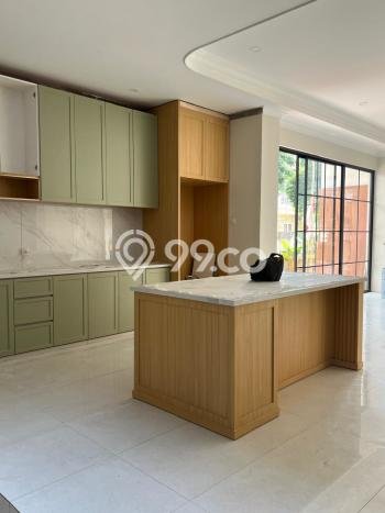 Hunian Mewah LB 330m2 Siap Pakai Desain Elegan di BSD Kencana Loka, Tangerang Hunian Mewah LB 330m2 Siap Pakai Desain Elegan di BSD Kencana Loka, Tangerang