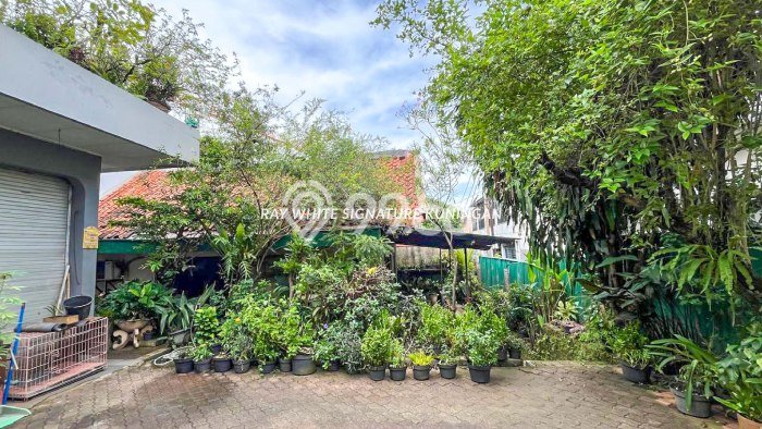 Siap Huni Rumah Mewah 5 Kamar di Cilandak Dekat ke Mana Pun Siap Huni Rumah Mewah 5 Kamar di Cilandak Dekat ke Mana Pun