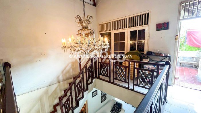 Siap Huni Rumah Mewah 5 Kamar di Cilandak Dekat ke Mana Pun Siap Huni Rumah Mewah 5 Kamar di Cilandak Dekat ke Mana Pun
